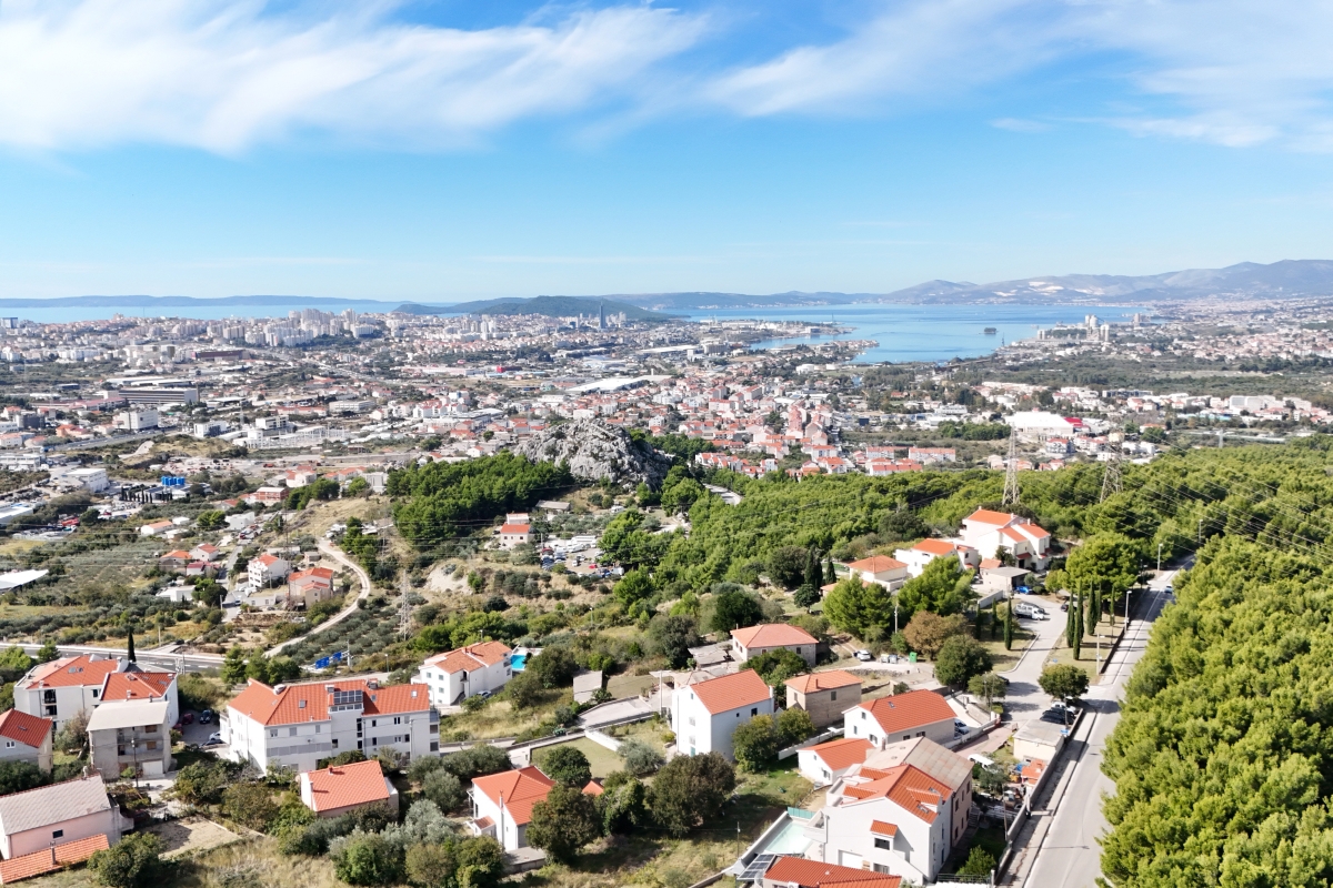 Terreno SPLIT, 422.000 €