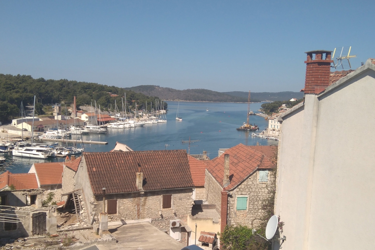 BRAČ