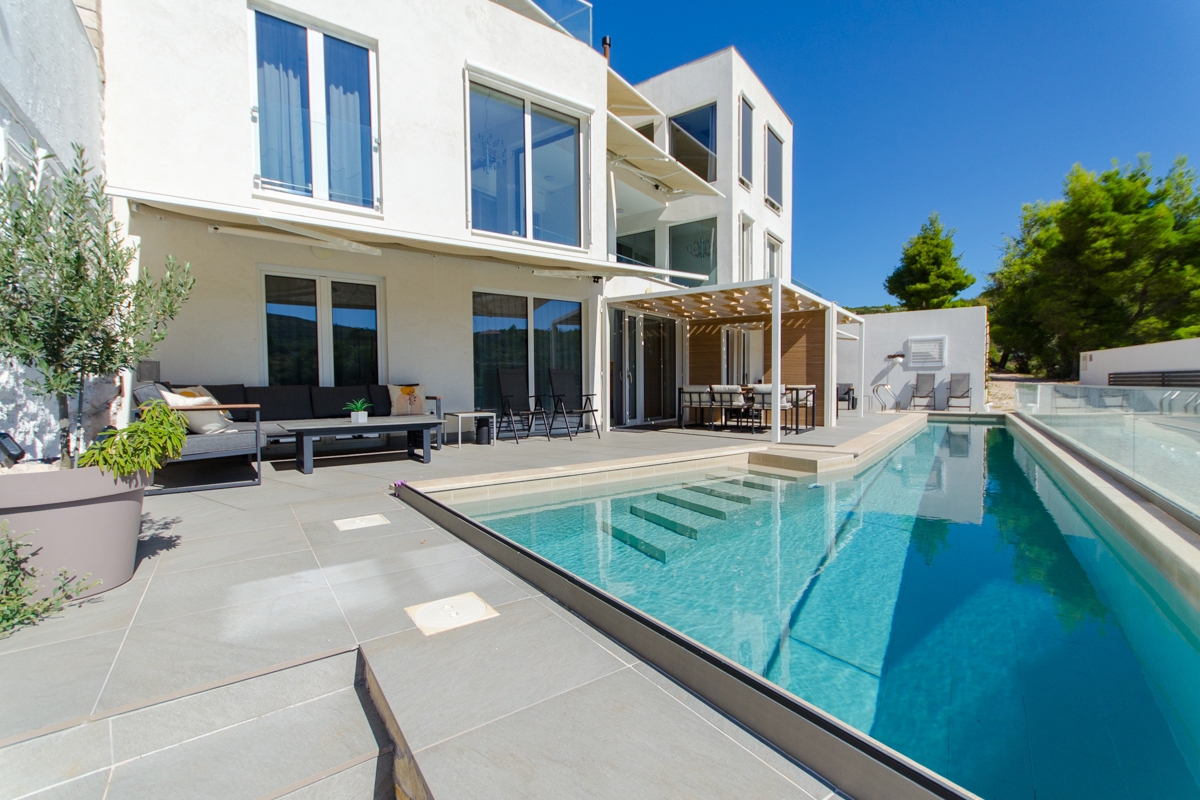 Дом BRAČ, 1.550.000 €