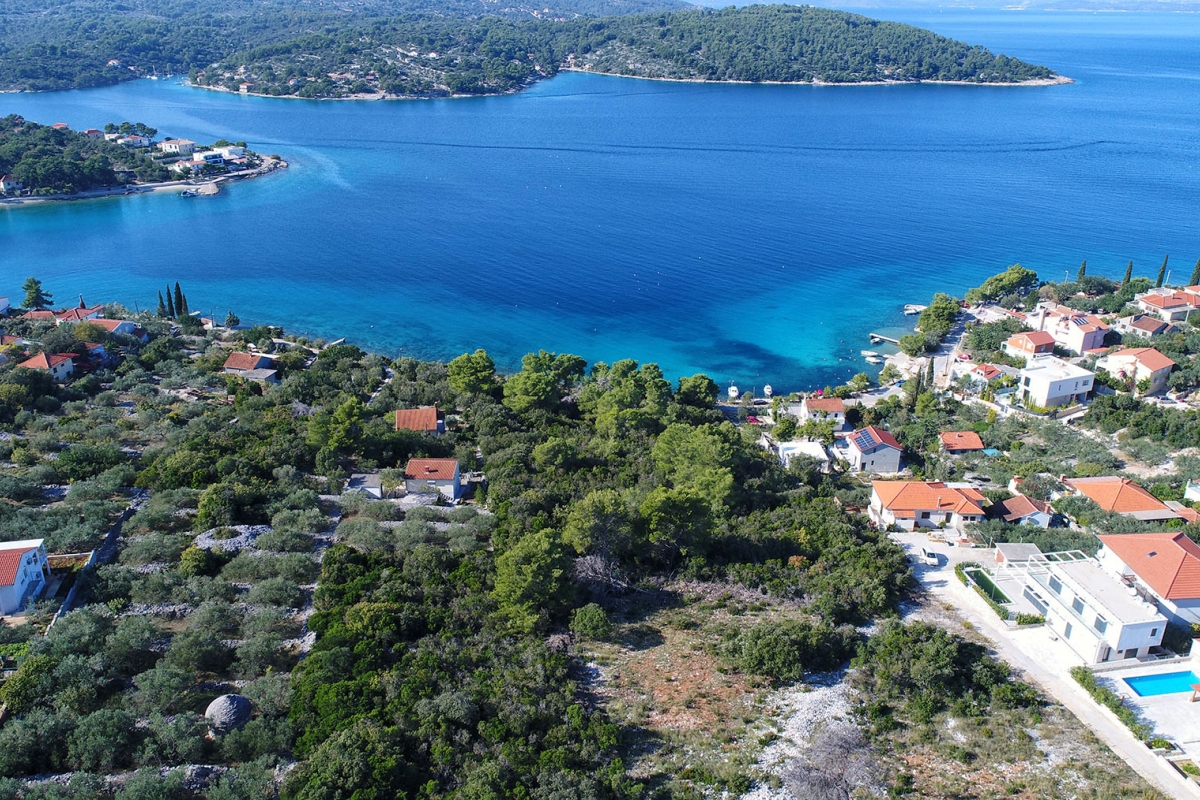 Terreno ŠOLTA, 403.200 €