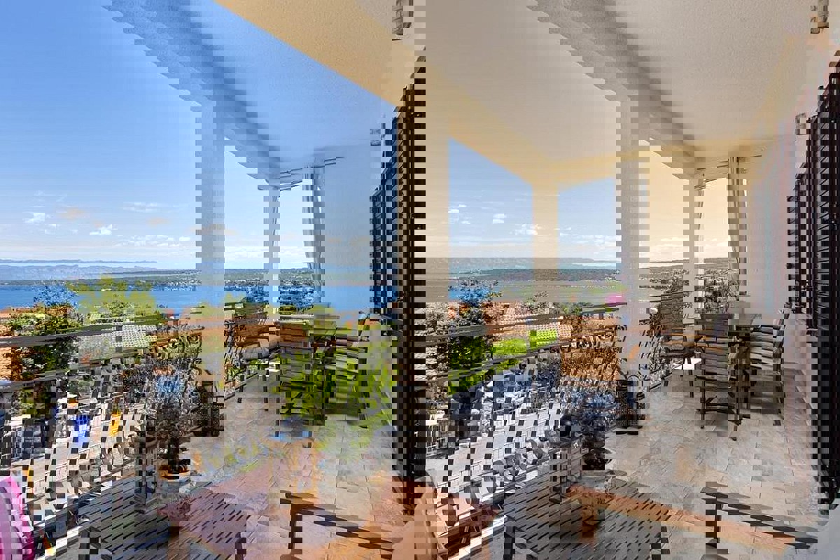 Appartamento KRK, 399.000 €