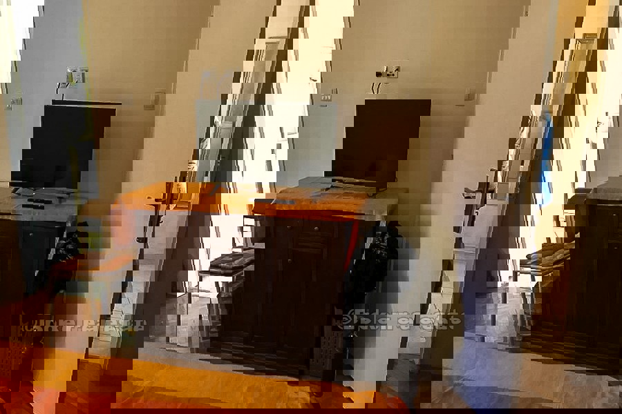 VIS
