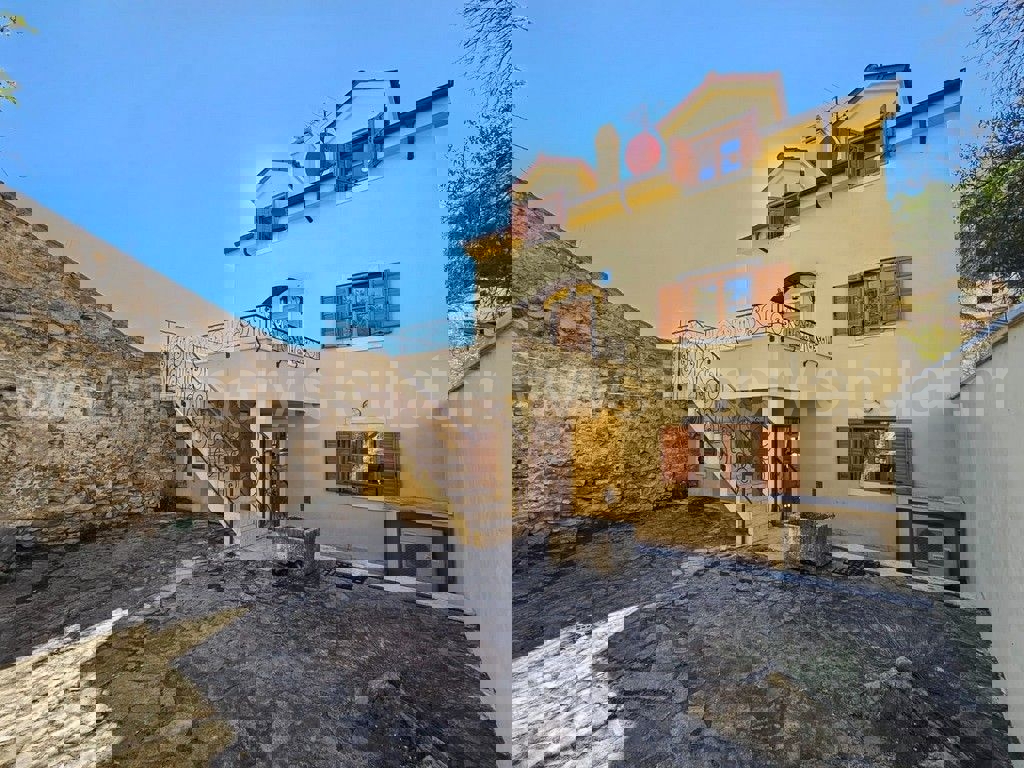 Дом SKRADIN, 498.000 €