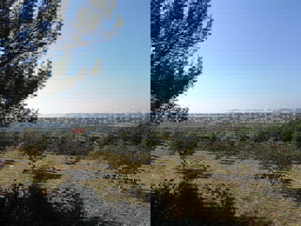 Участок SKRADIN, 210.000 €