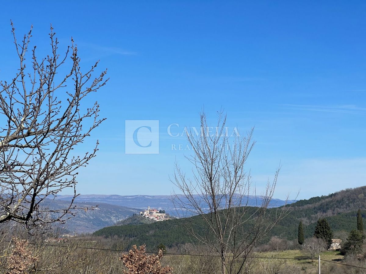 Zemljišče Rakotule, Karojba, 1.802m2 – 3