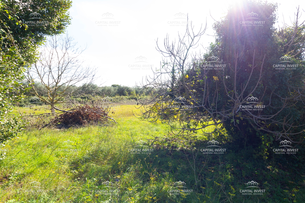 Участок PULA, 200.000 €