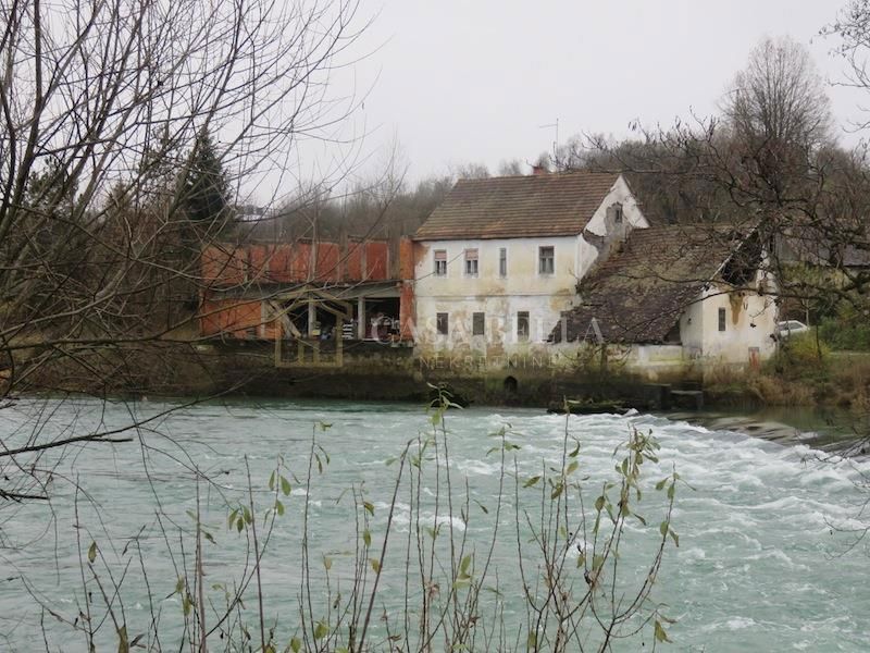 GORNJE STATIVE