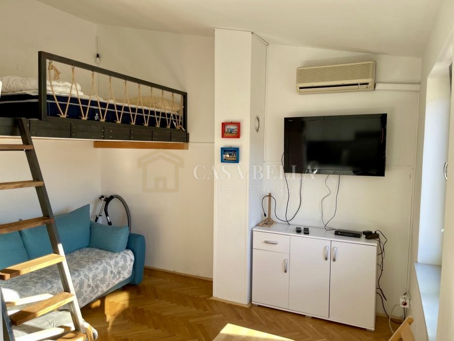 Appartamento KRK, 199.000 €