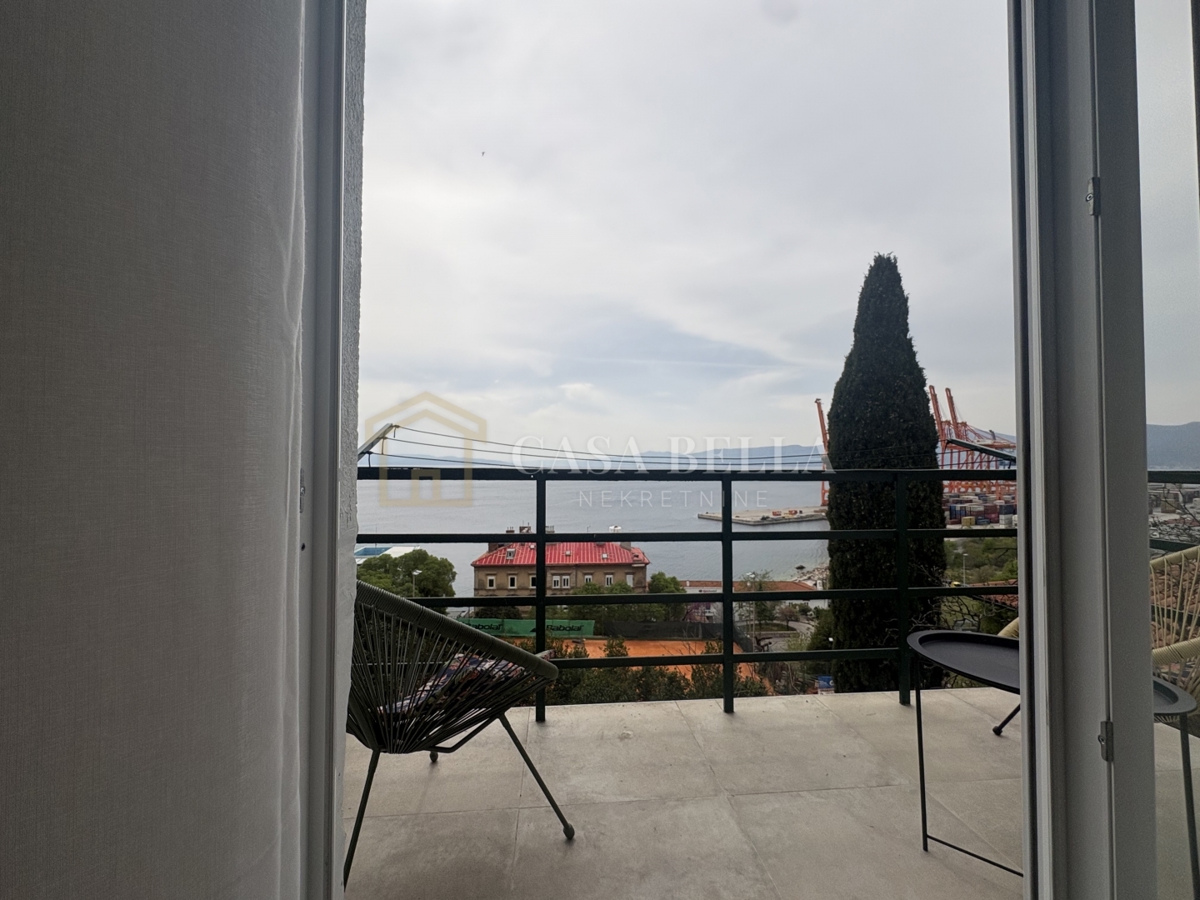 Appartamento RIJEKA, 1.100 €