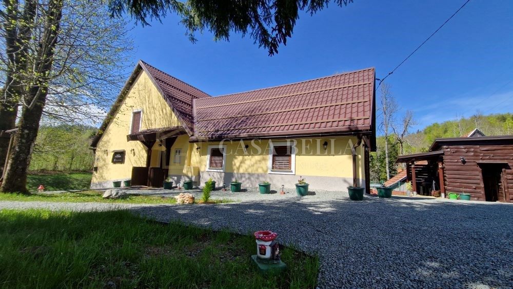 SLAVICA