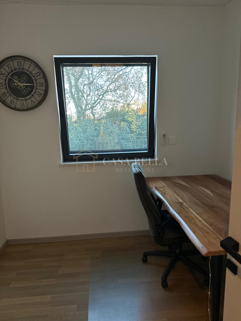 KOSTRENA SVETA LUCIJA