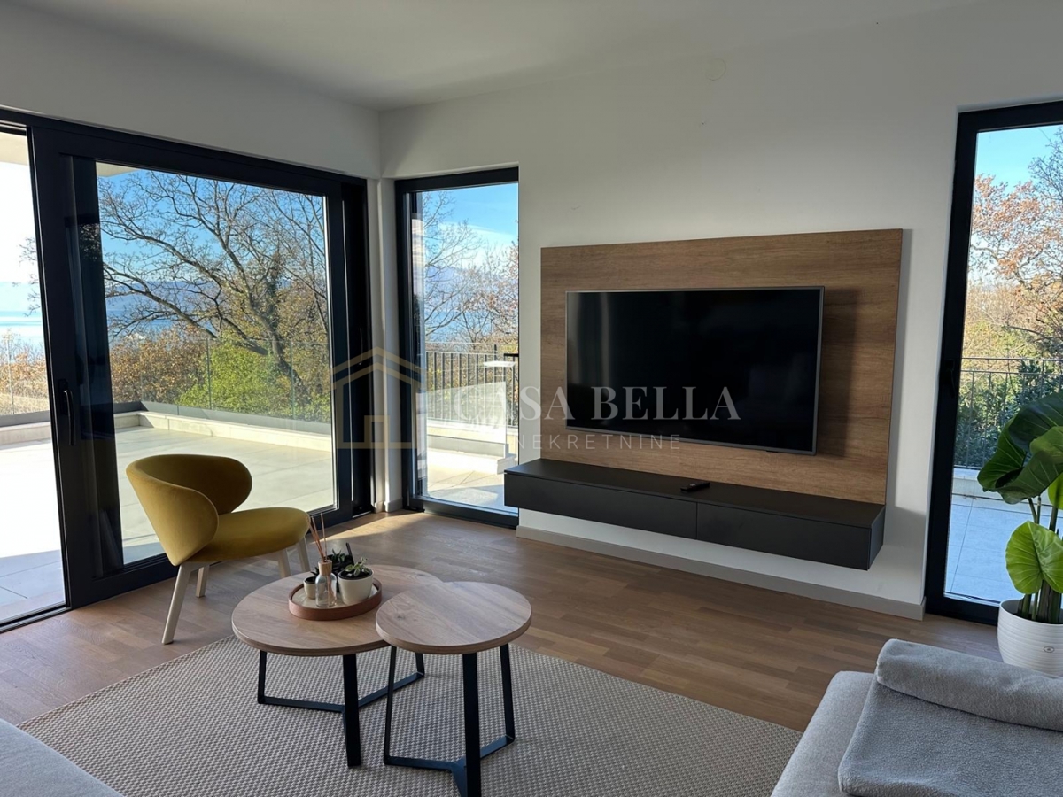 Квартира KOSTRENA, 2.000 €