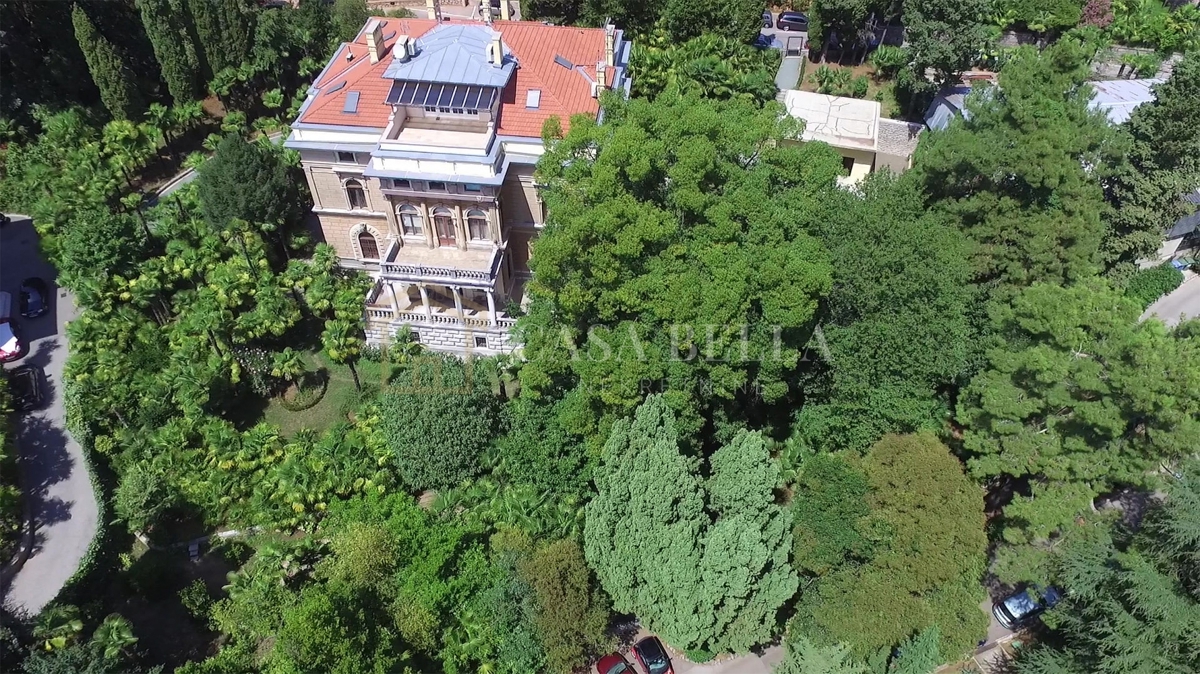 Exluzivni dvoetažni stan 350m2 u samom srcu Opatije – 2
