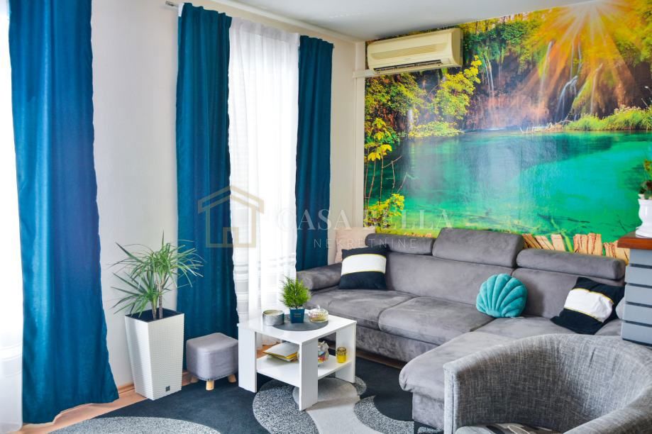 SENJ – Namješten 2S+DB u trećem redu do mora, s prekrasnim pogledom! – 2