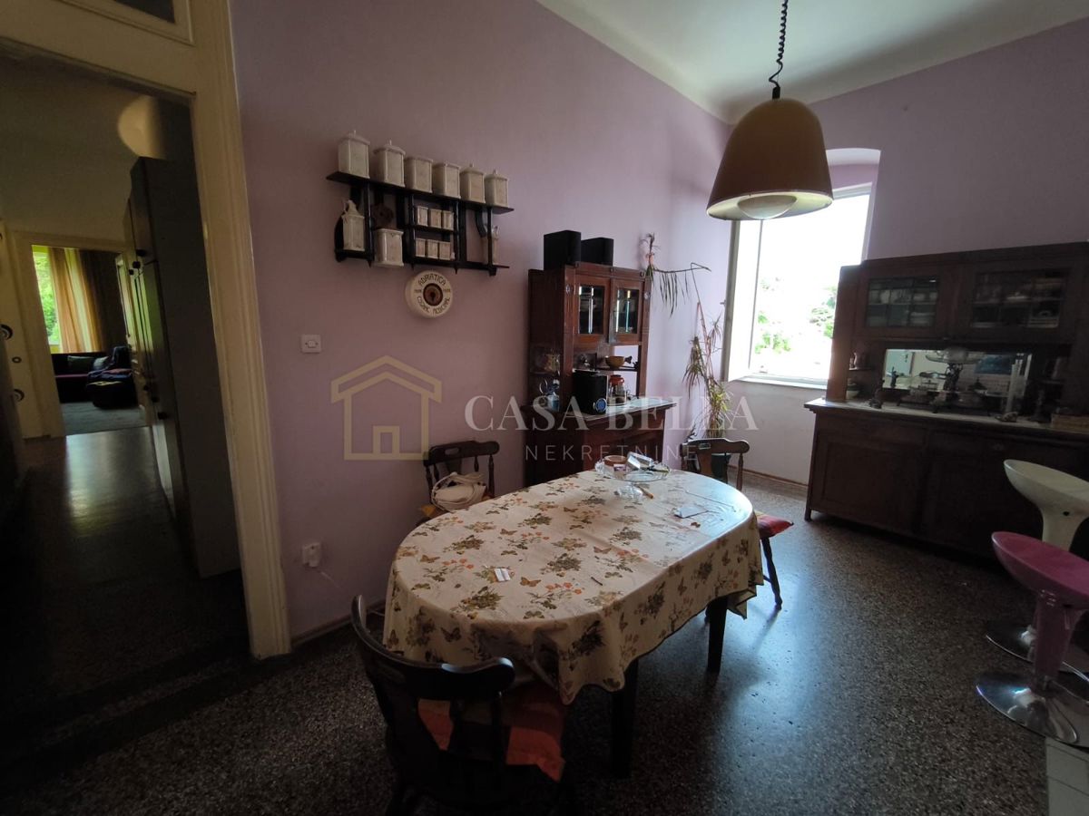PEĆINE