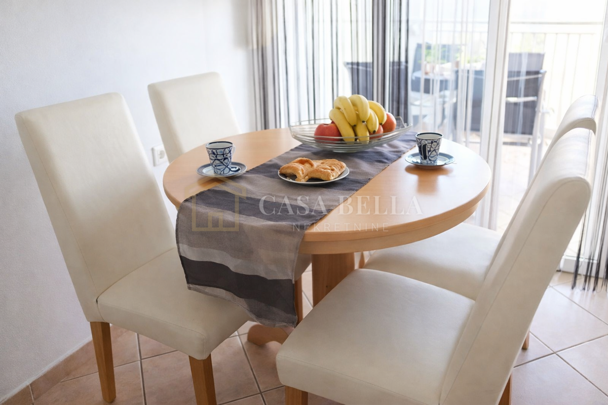 Appartamento VIŠKOVO, 600 €