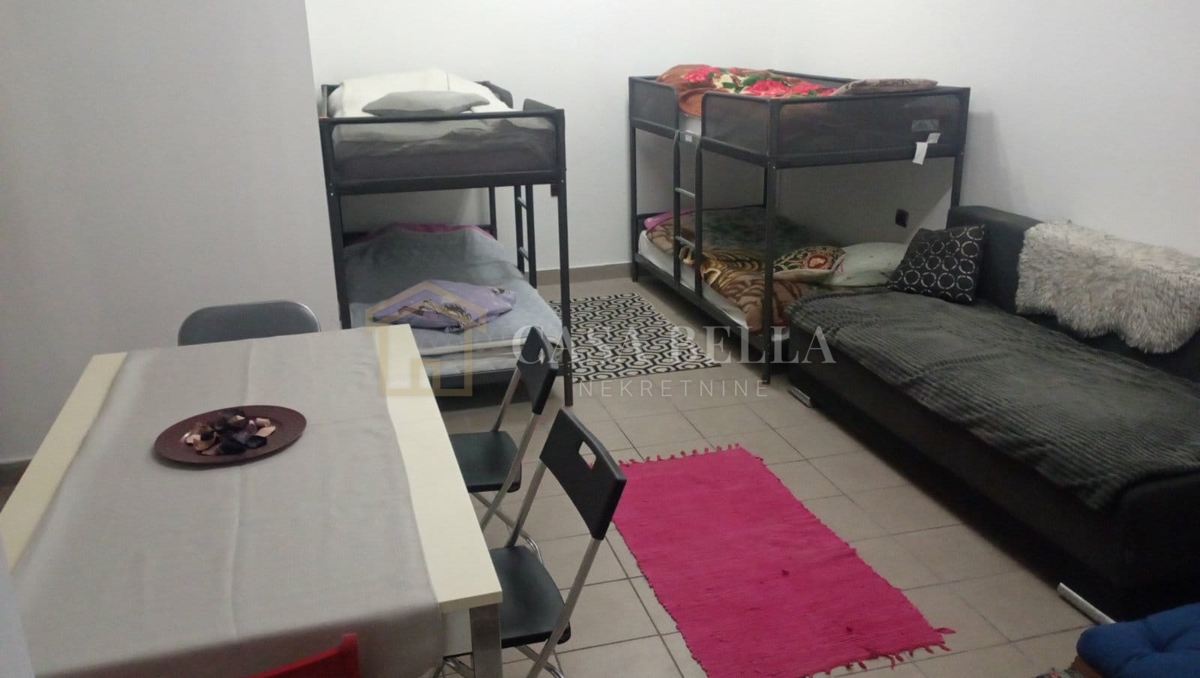 Appartamento RIJEKA, 250 €