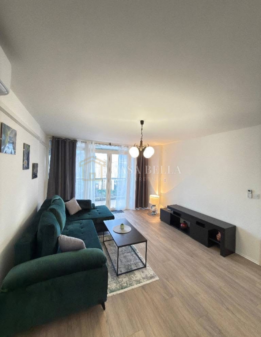 Appartamento RIJEKA, 800 €