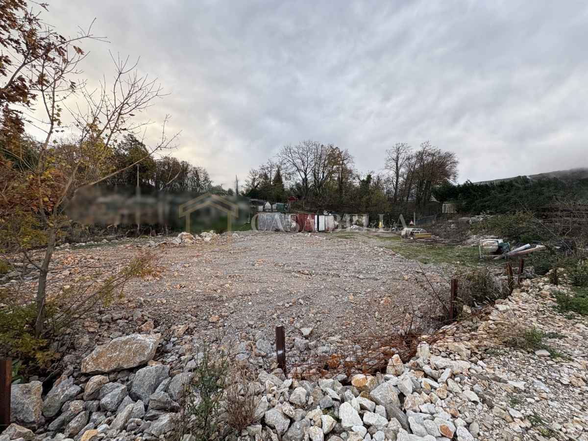 Terreno VIŠKOVO, 100.000 €