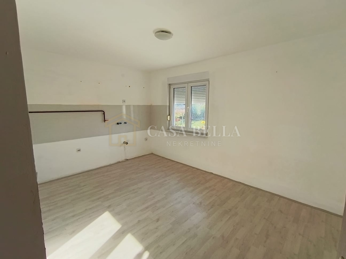 Casa NOVI MAROF, 114.900 €