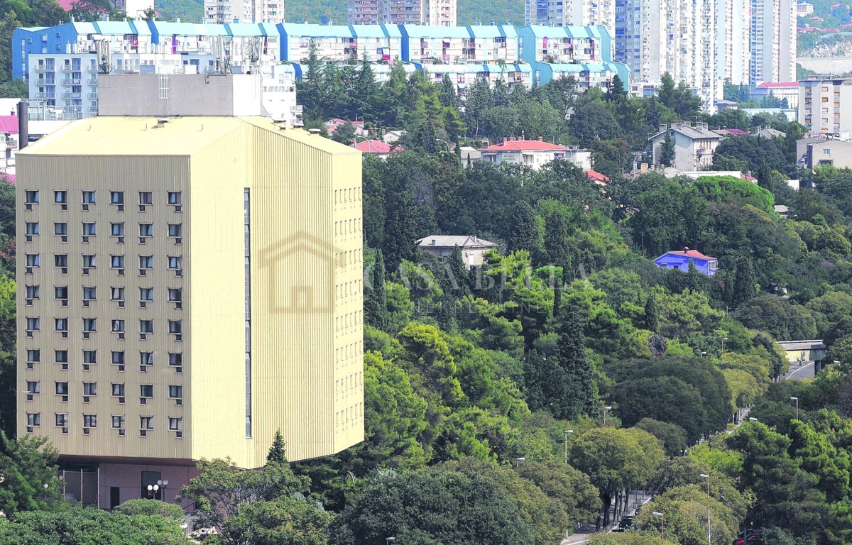 Участок RIJEKA, 1.500.000 €