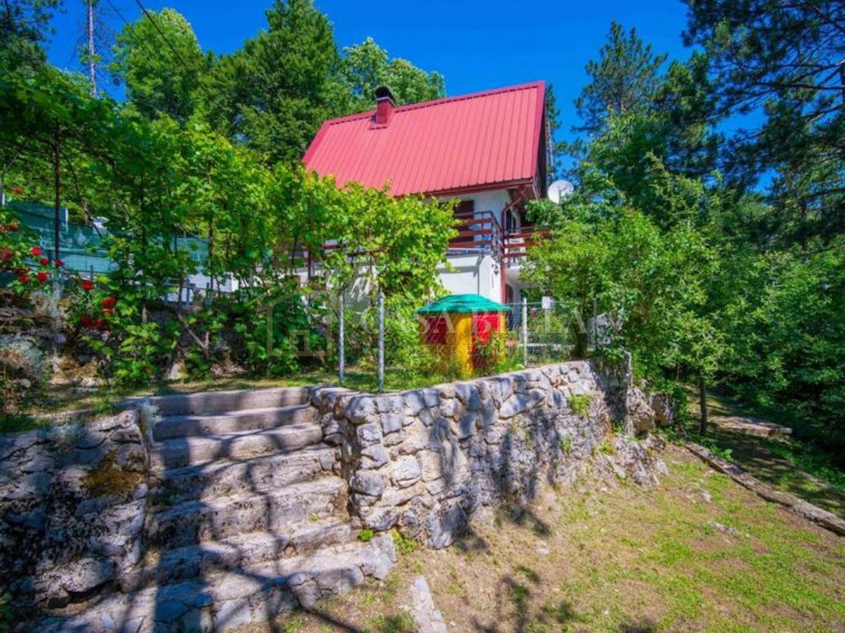 Casa FUŽINE, 255.000 €
