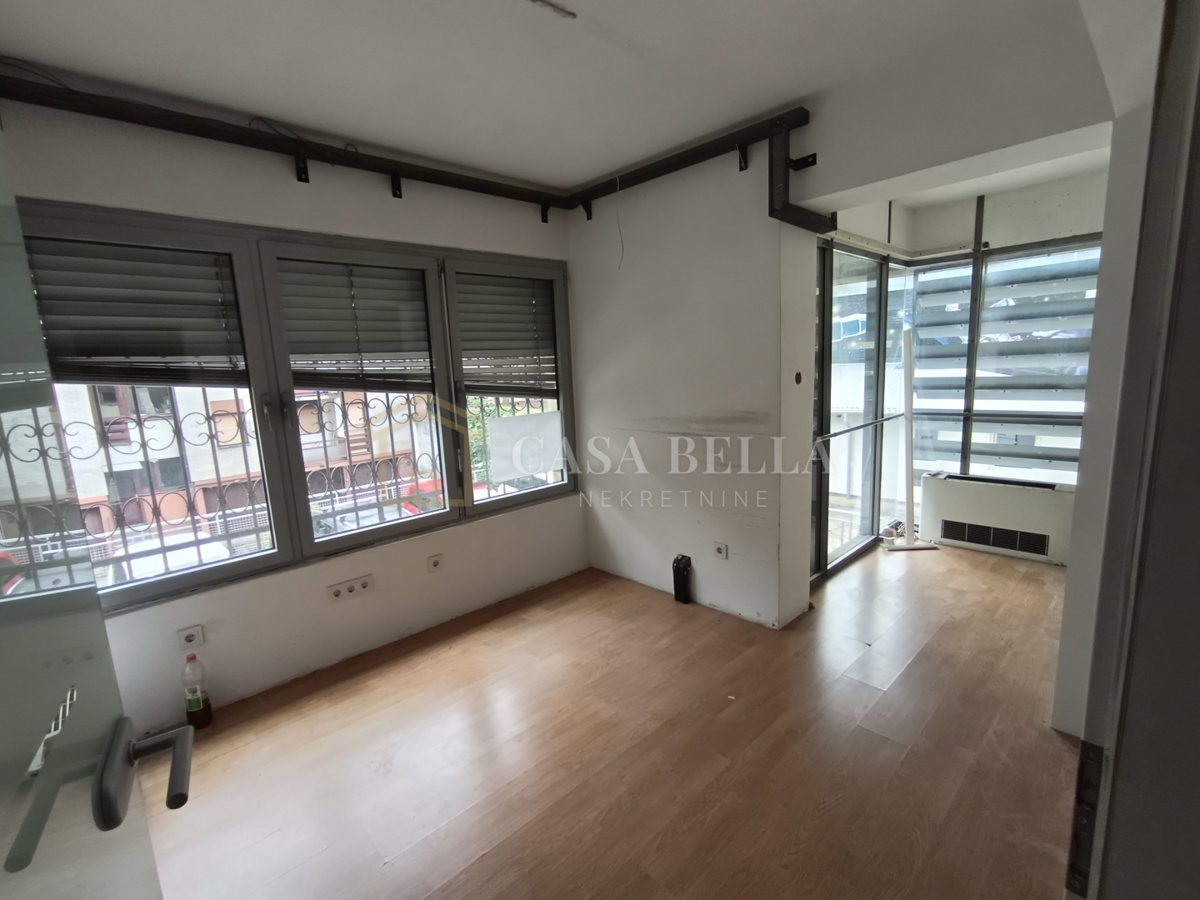 Poslovni prostor, 350 m², Maksimir – 3