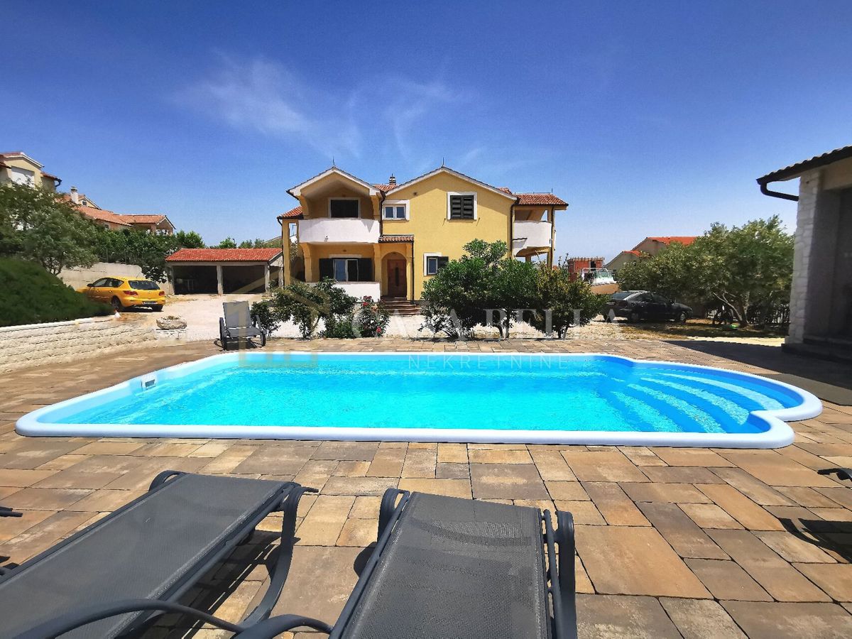 Дом VODICE, 990.000 €