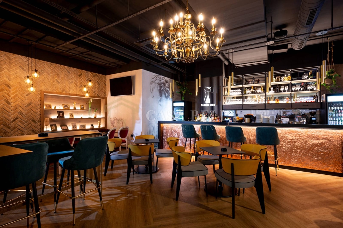 Locale commerciale RIJEKA, 520.000 €