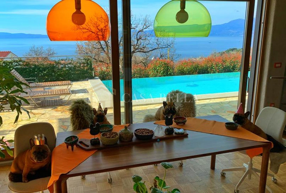 KOSTRENA SVETA LUCIJA