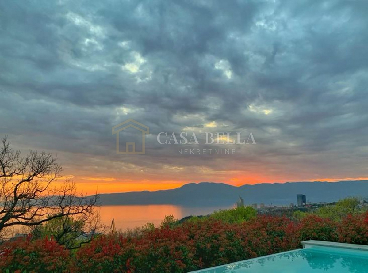 Casa KOSTRENA, 1.220.000 €