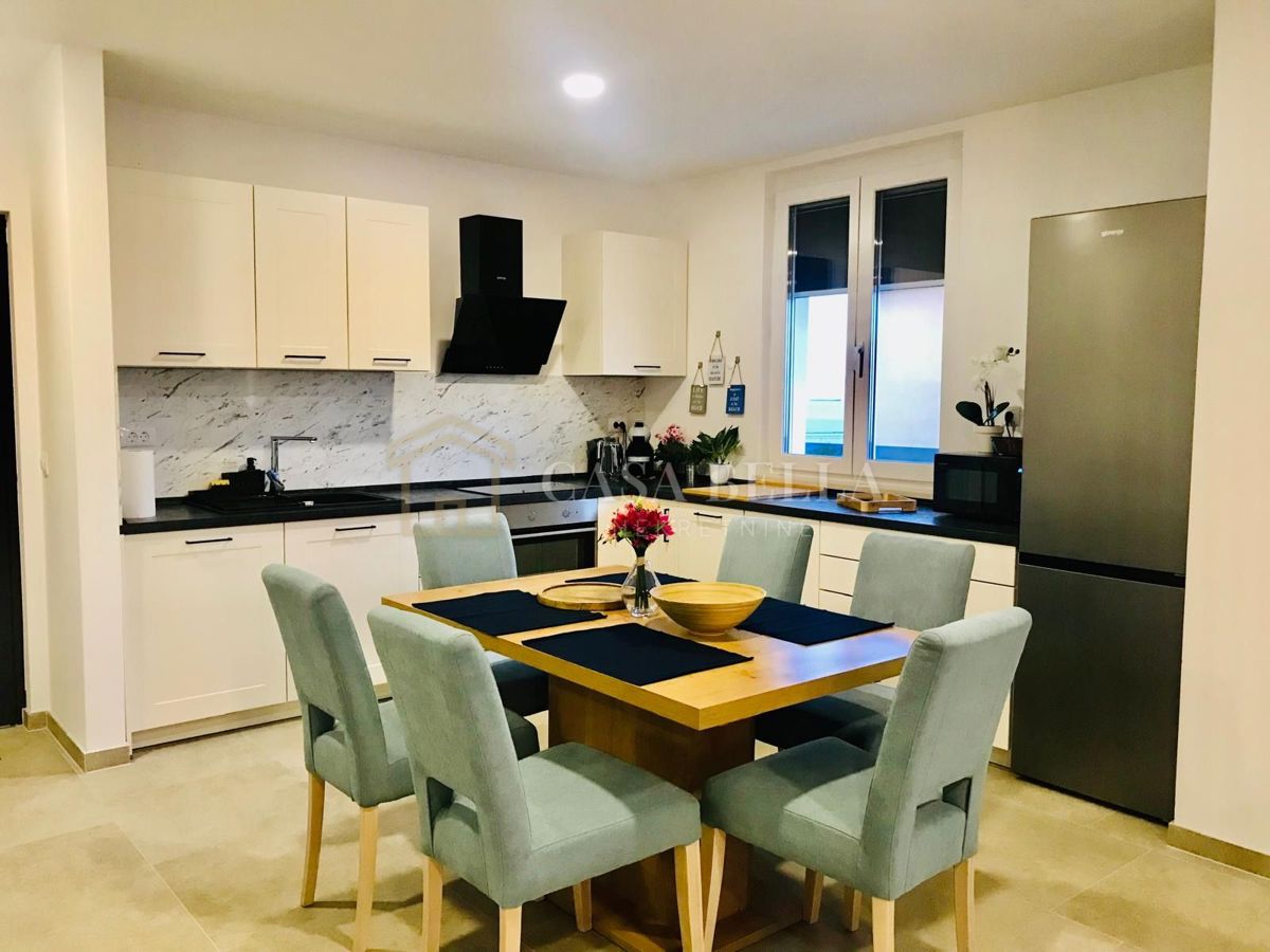 Квартира KOSTRENA, 1.700 €