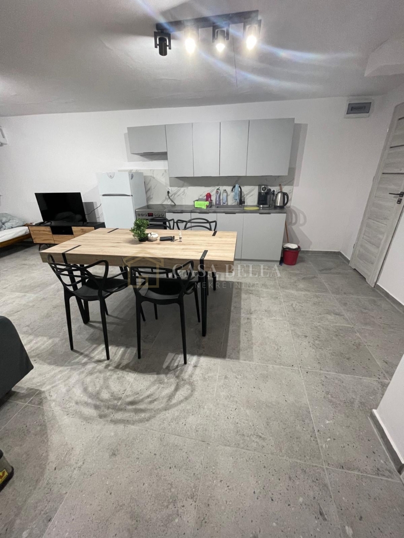 Дом KARLOBAG, 165.000 €