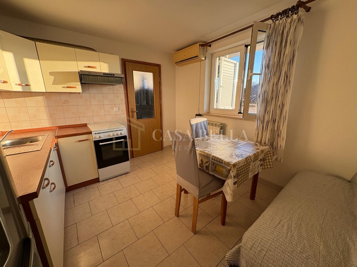 KOSTRENA SVETA LUCIJA