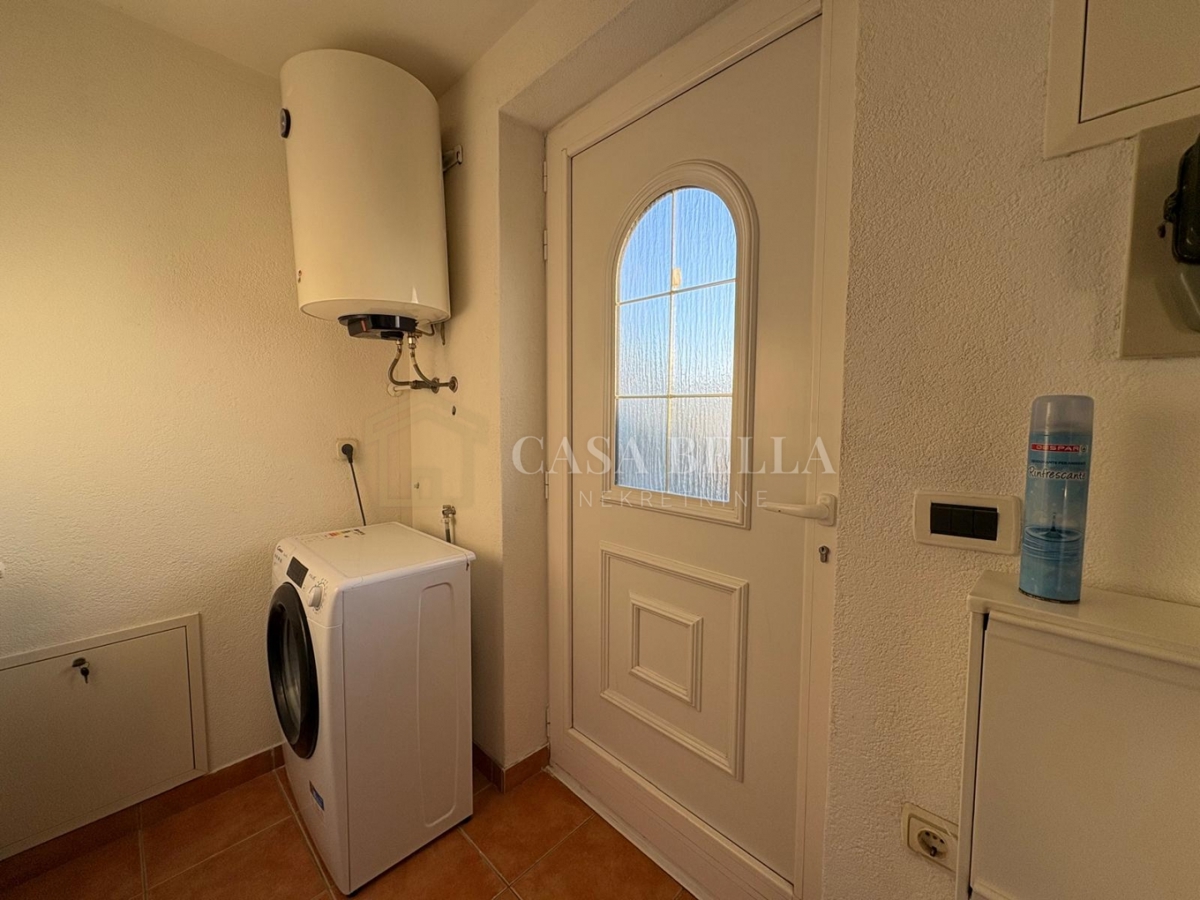 KOSTRENA SVETA LUCIJA