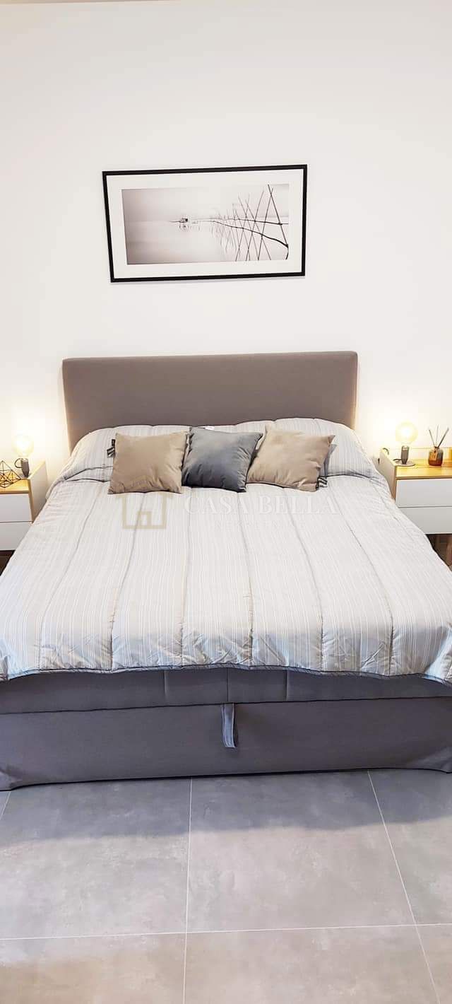 Appartamento KOSTRENA, 800 €