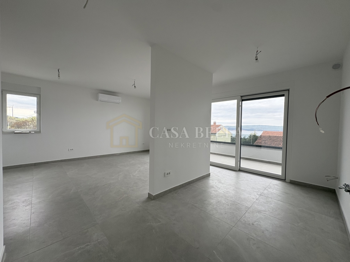 Stan 103 m²- 3S+DB - pogled na more i parking – 2