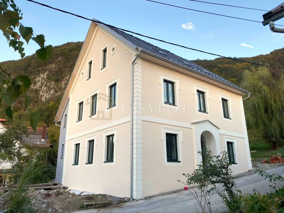 BROD MORAVICE