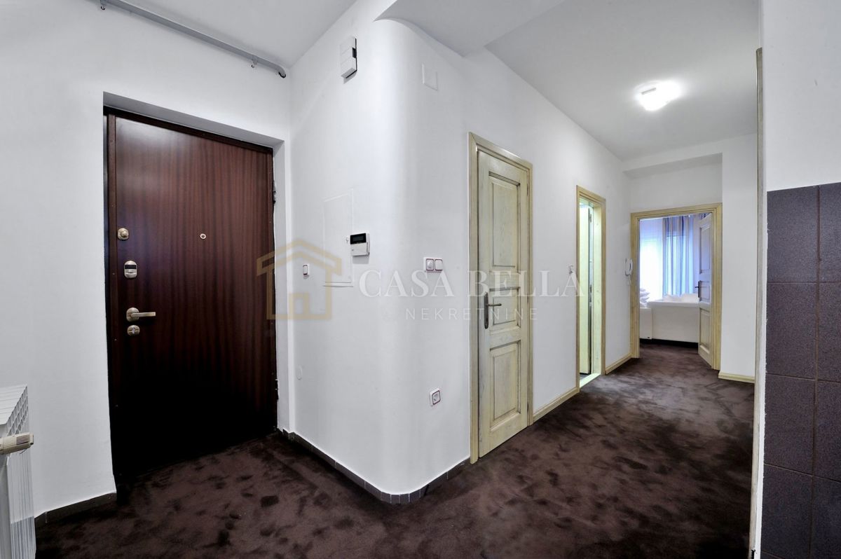 CENTAR