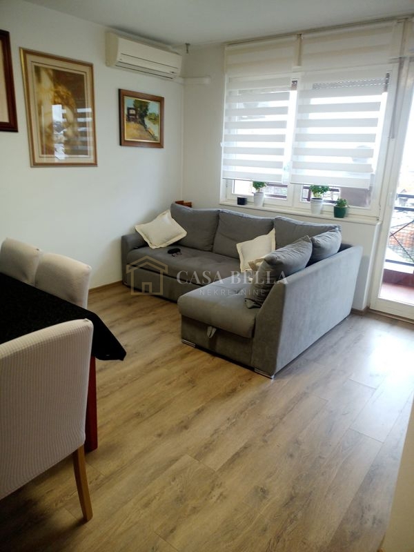 Appartamento KARLOVAC, 145.000 €