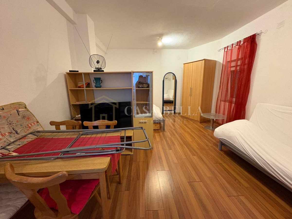 Jadranovo - 27 m², prizemlje, 600 m od mora – 3