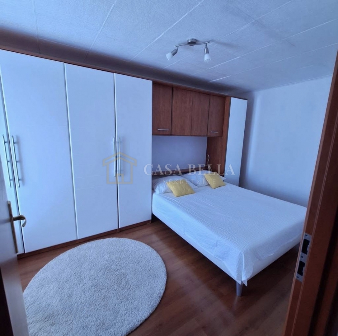 Дом KOSTRENA, 320.000 €