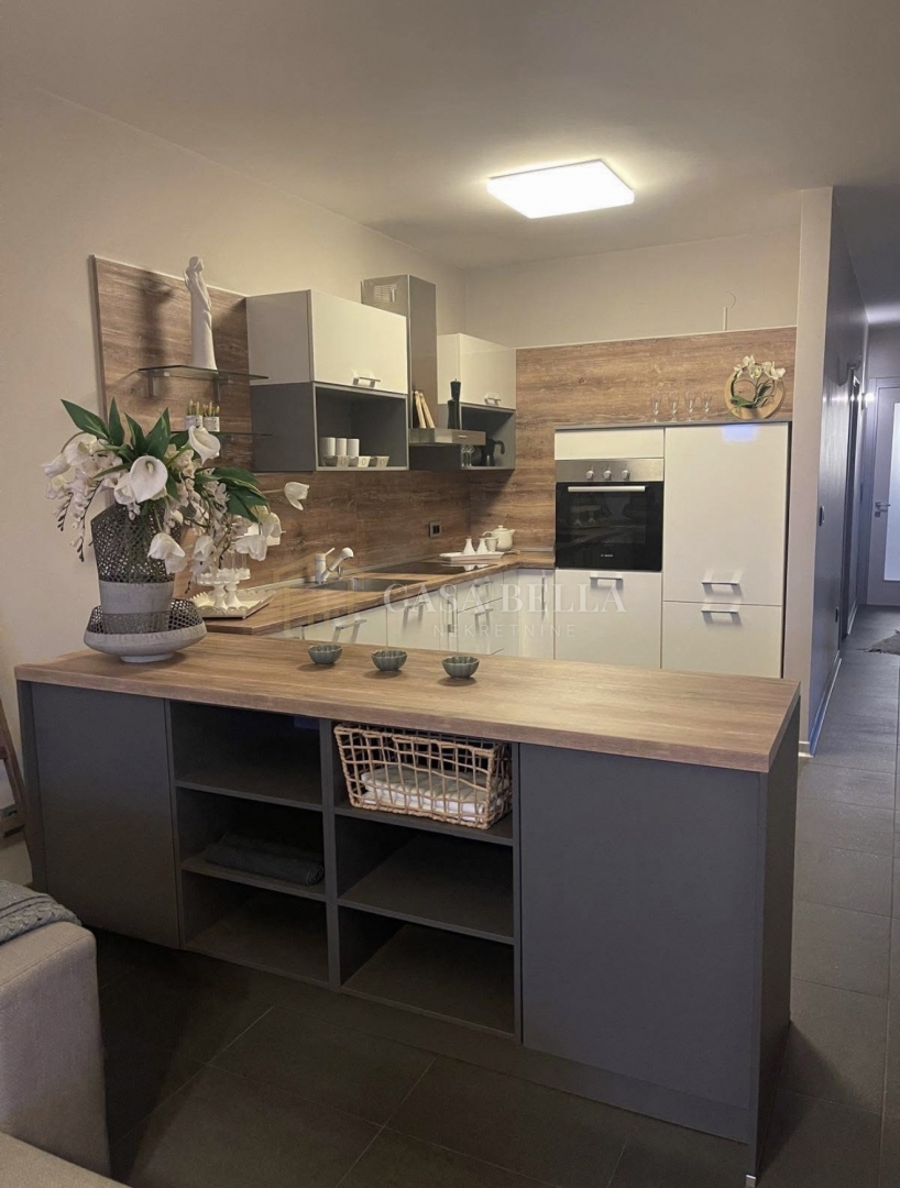 Квартира BAKAR, 1.300 €