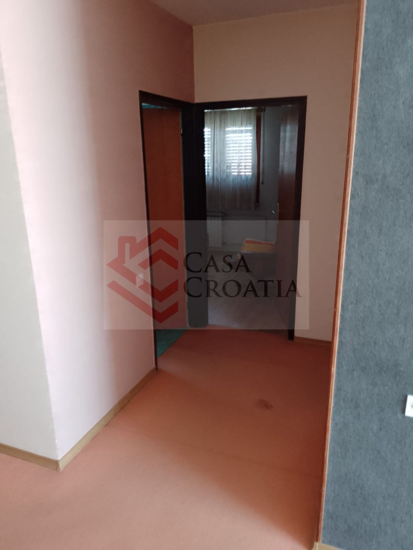 Дом PETRINJA, 180.000 €