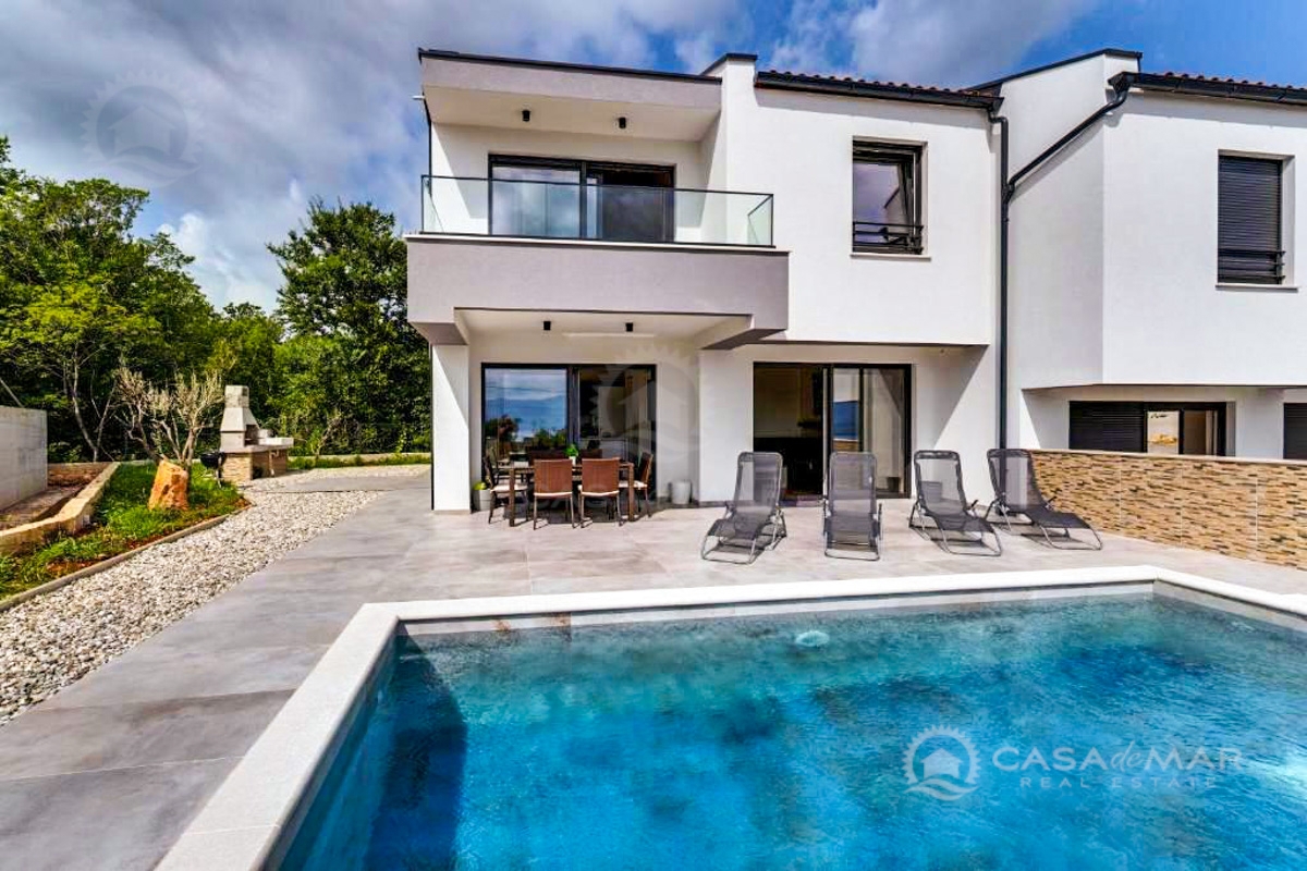 Casa KRK, 600.000 €