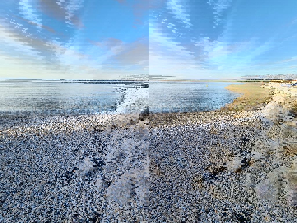 Terreno NIN, 698.625 €