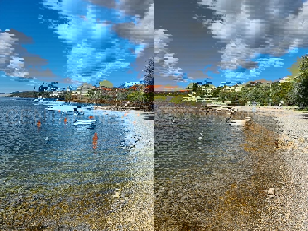 Terreno JASENICE, 285.740 €