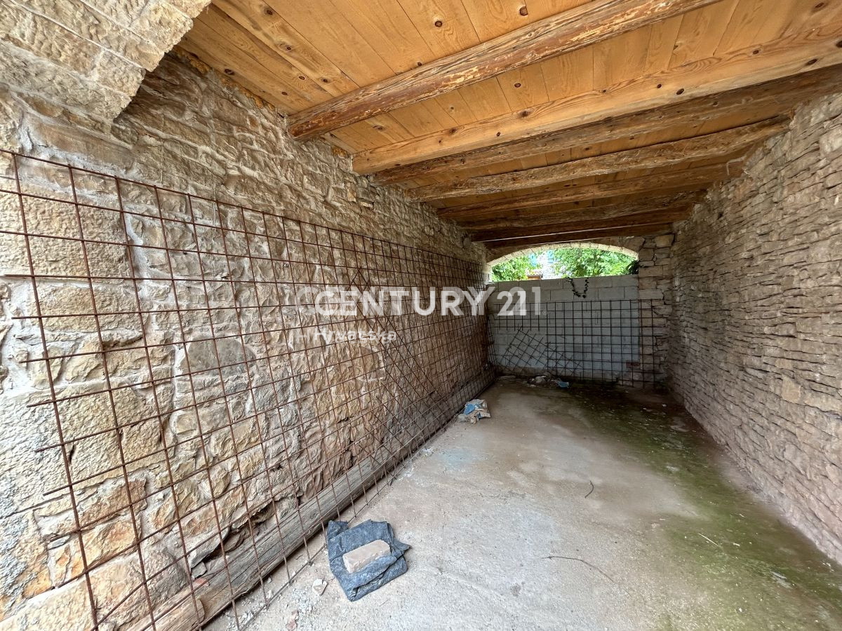SVETI LOVREČ PAZENATIČKI