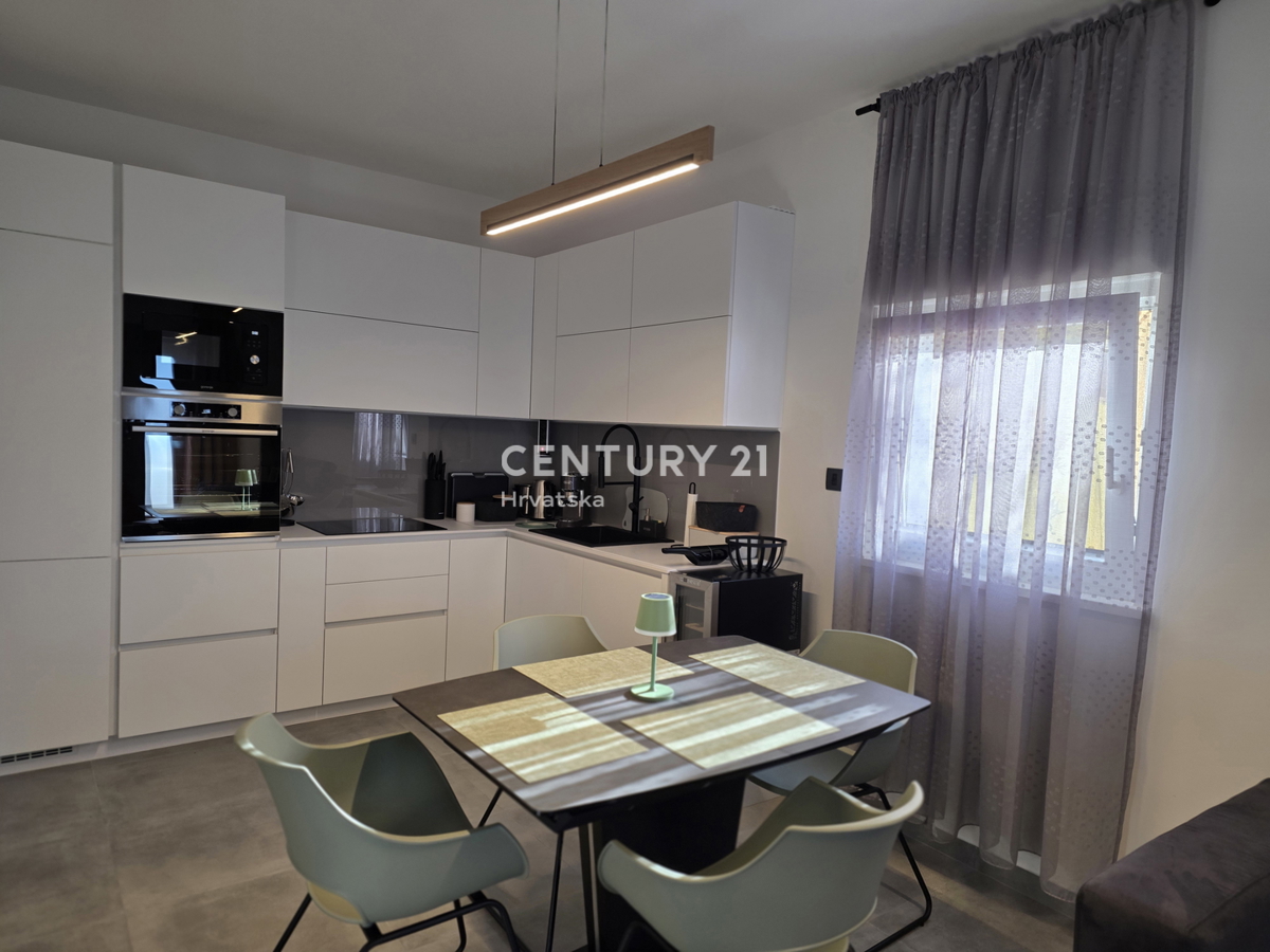 Appartamento CRIKVENICA, 170.000 €