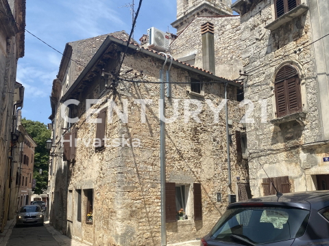 Casa VODNJAN, 299.000 €